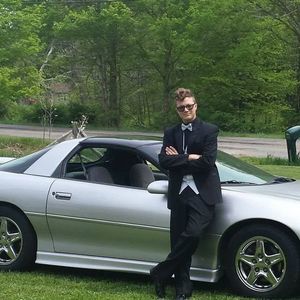 Meet your Posher, Ethan